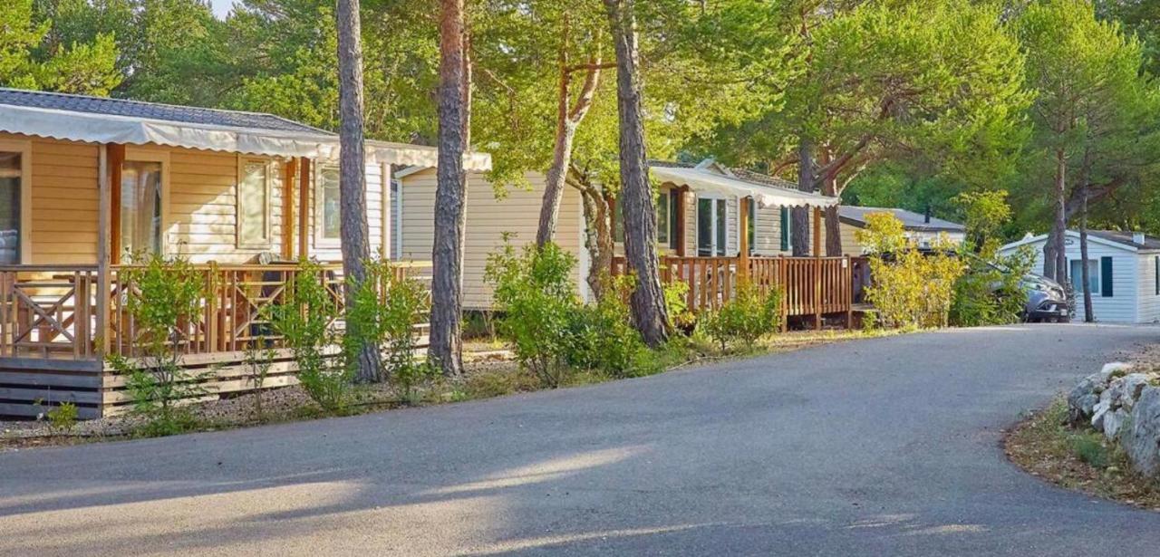 סן-לורן-דו-ורדון Mobil-Home Dans Camping 4* מראה חיצוני תמונה